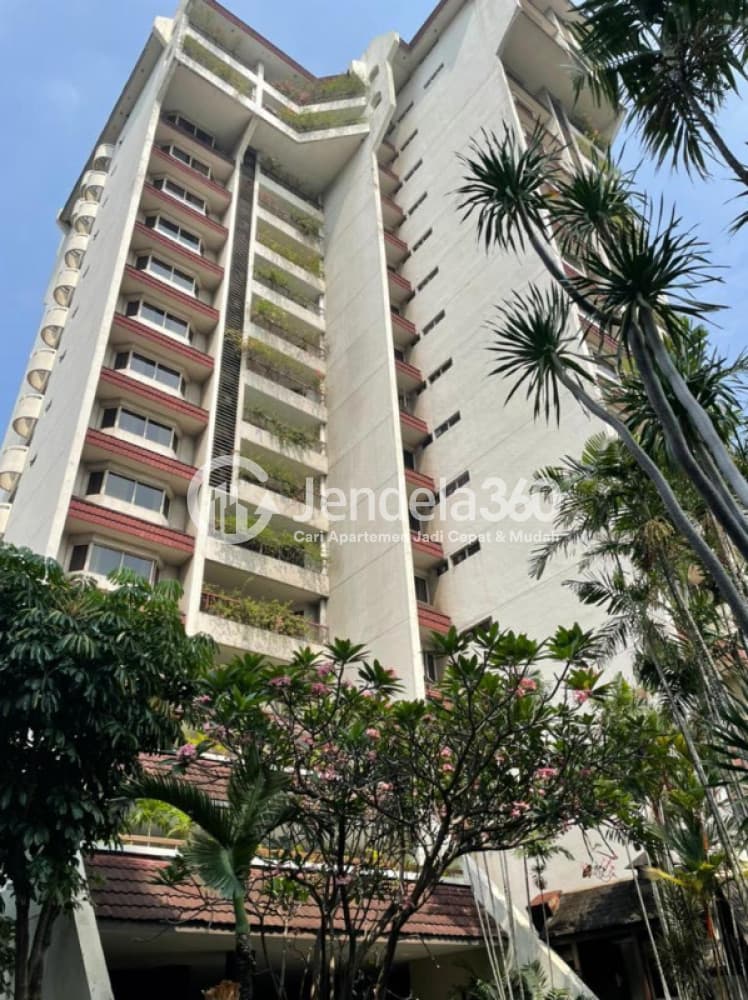 Palm Court Apartment