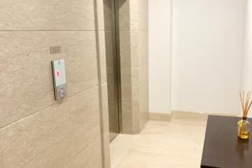 private-lift