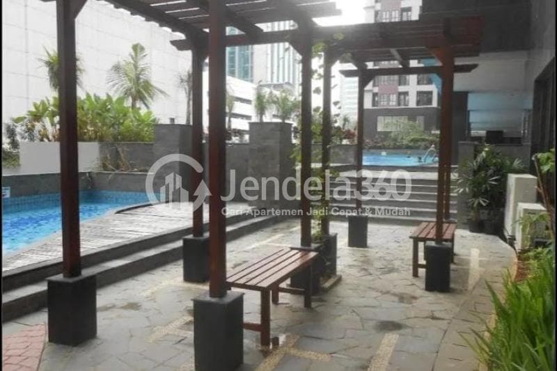 swimming-pool
