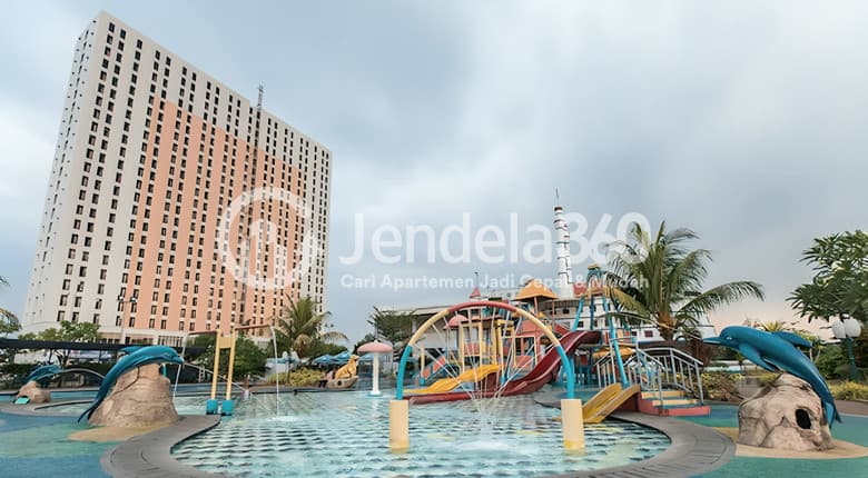 Green Lake View Depok Apartment