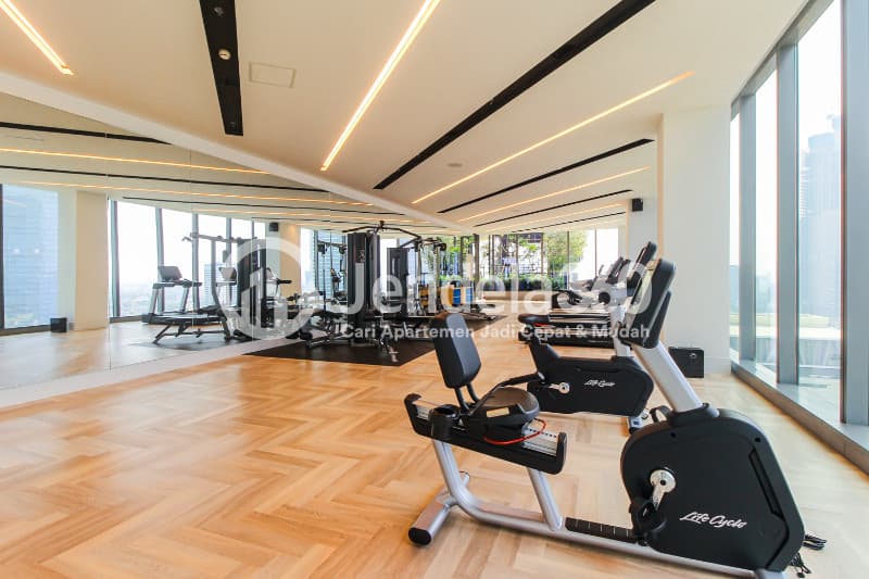 Gym & yoga corner