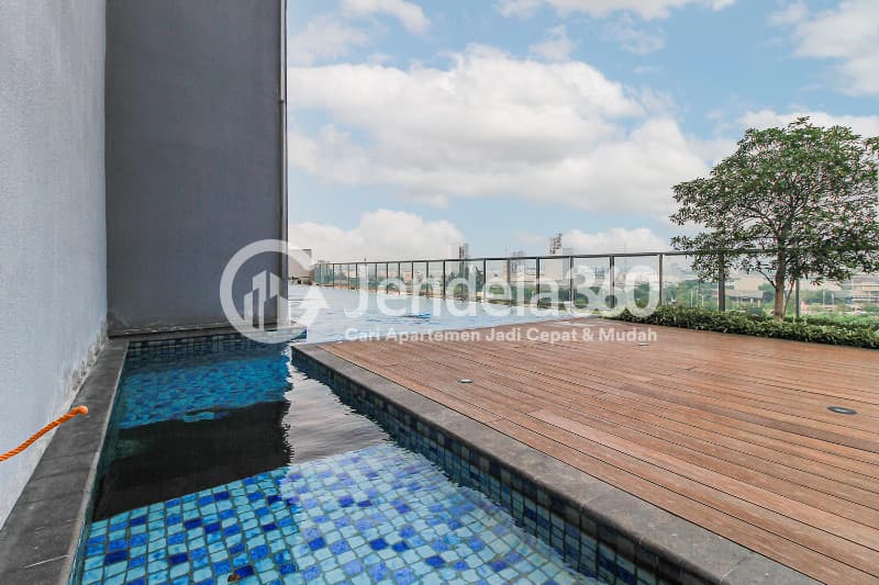 Infinity Pool - Sewa Apartemen Sedayu City