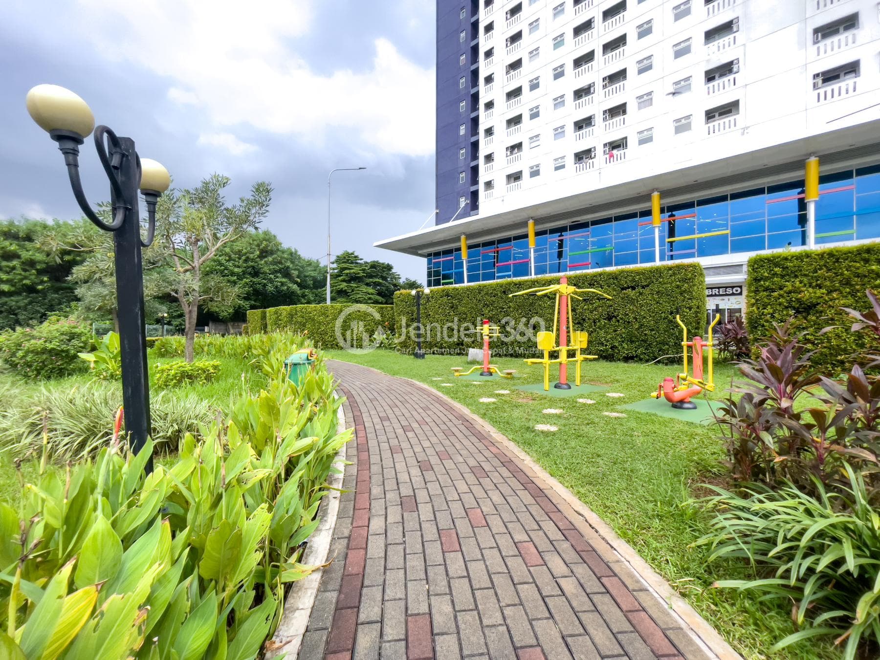 Jogging Track